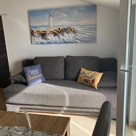 Apartman Voch Zambratija  Buitenkant foto