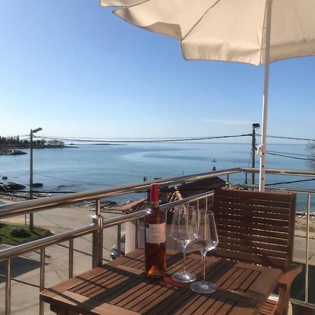 Apartman Voch Zambratija  Buitenkant foto